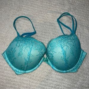 Victoria’s Secret Very Sexy Push Up - Blue lace on sea foam